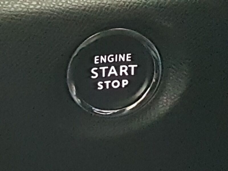 More views of Citroen e-C4 X