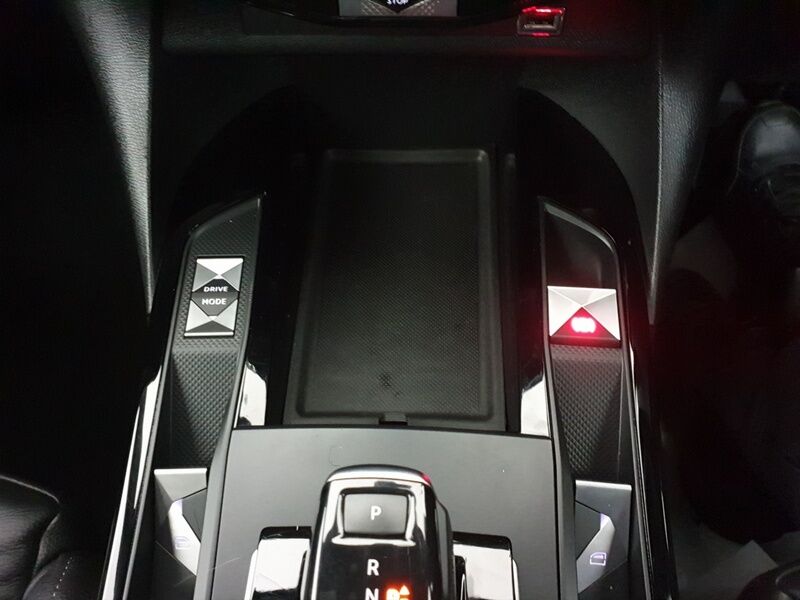 More views of DS Automobiles DS 3 Crossback