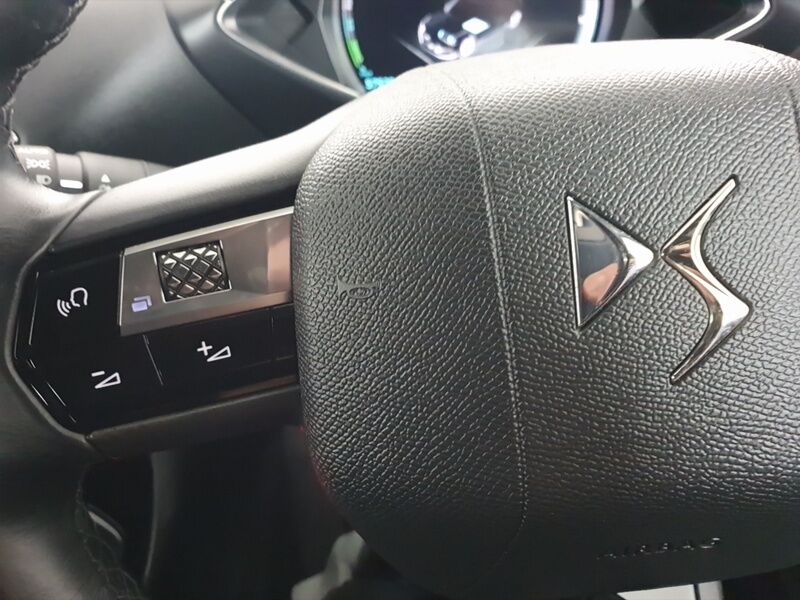 More views of DS Automobiles DS 3 Crossback