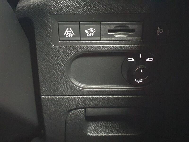 More views of DS Automobiles DS 3 Crossback