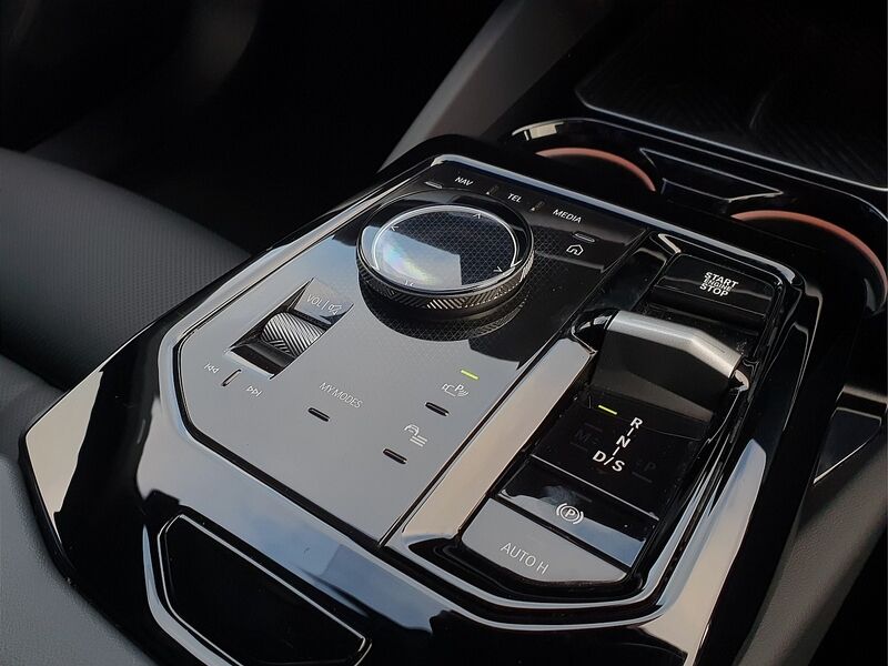 More views of BMW 5-Series