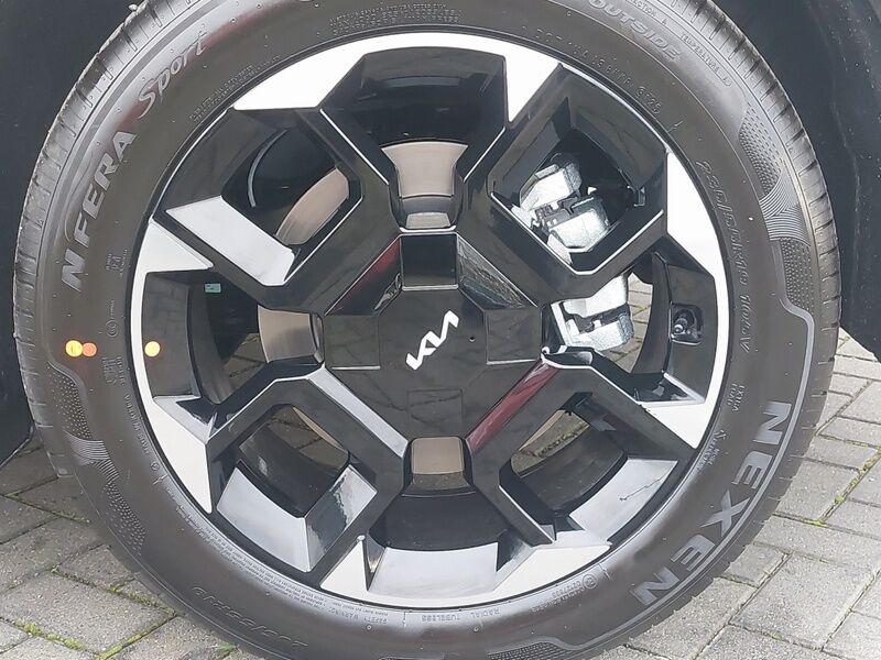 More views of Kia EV5