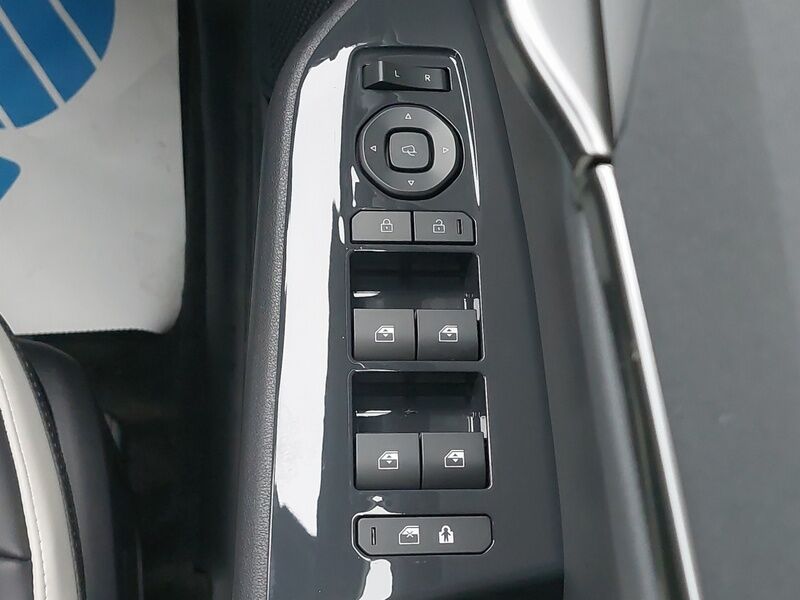 More views of Kia EV5