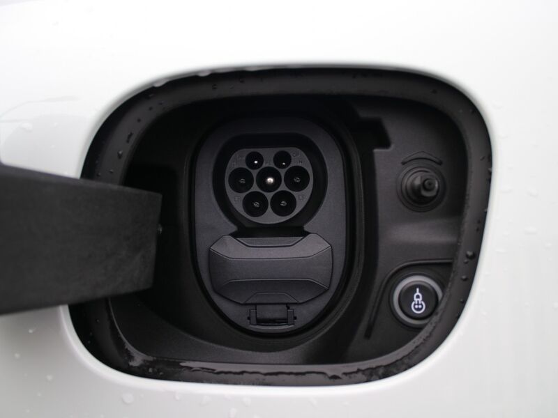 More views of Porsche Macan