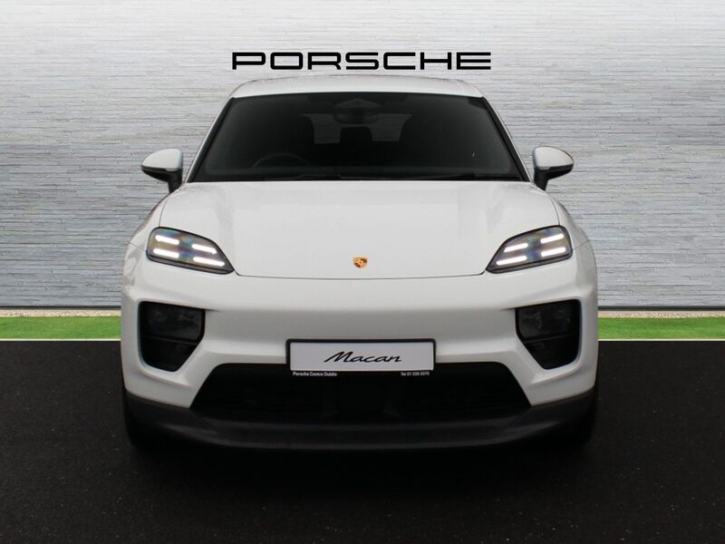 More views of Porsche Macan