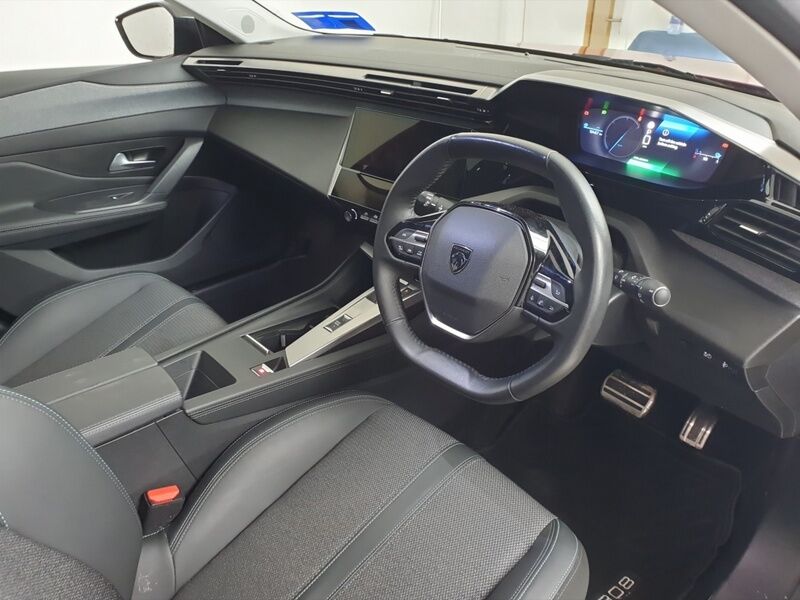 More views of Peugeot 308