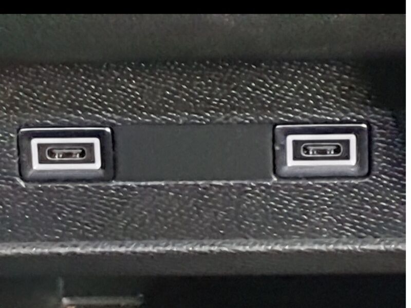 More views of Peugeot 308