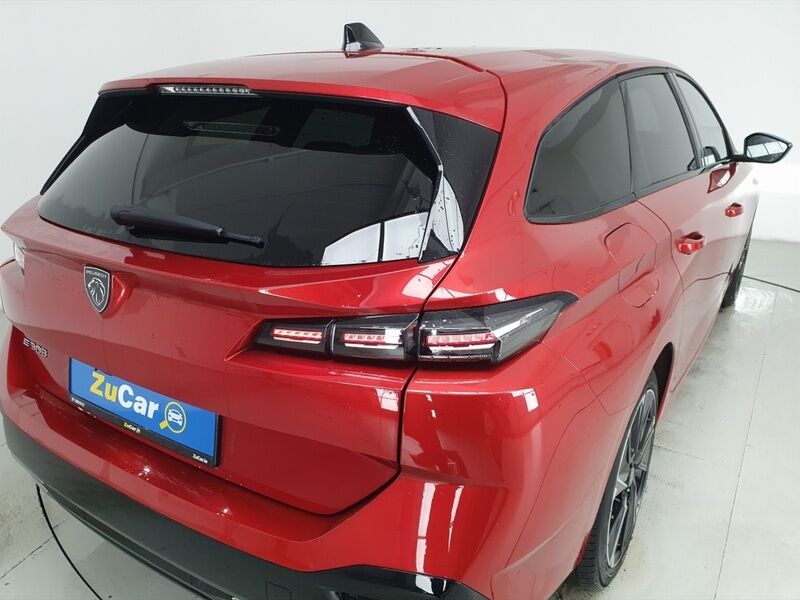 More views of Peugeot 308