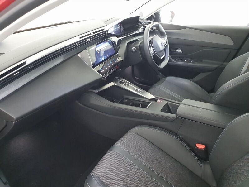 More views of Peugeot 308