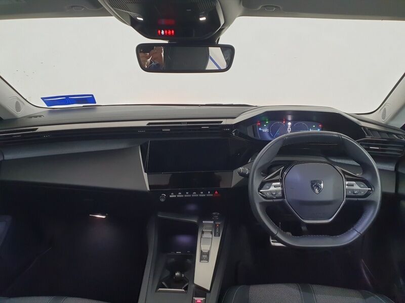 More views of Peugeot 308