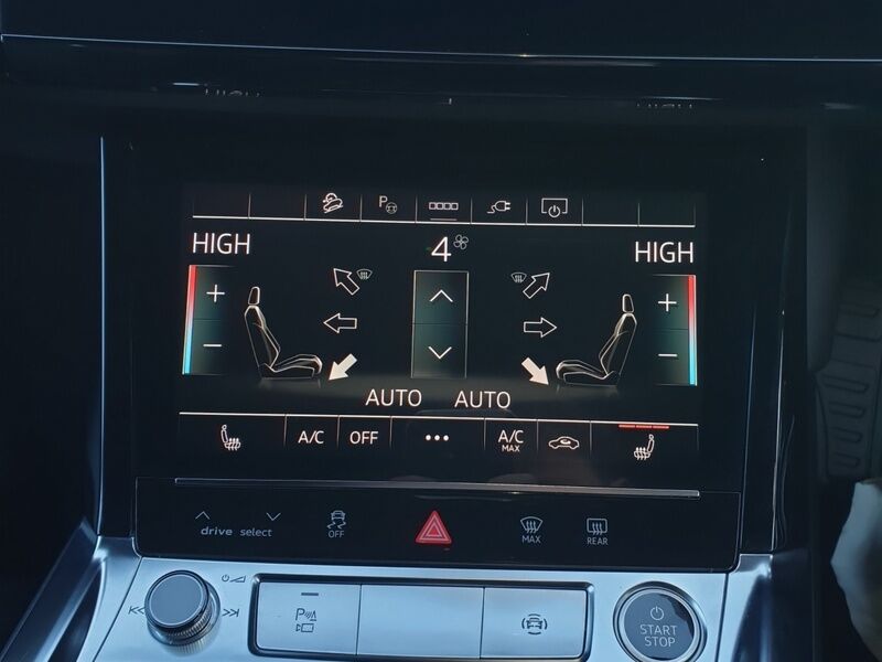 More views of Audi e-tron