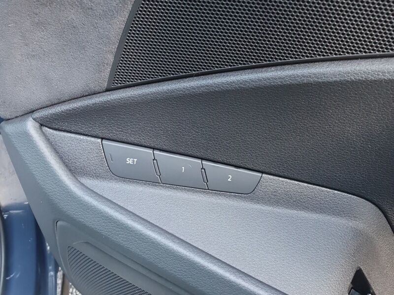 More views of Audi e-tron