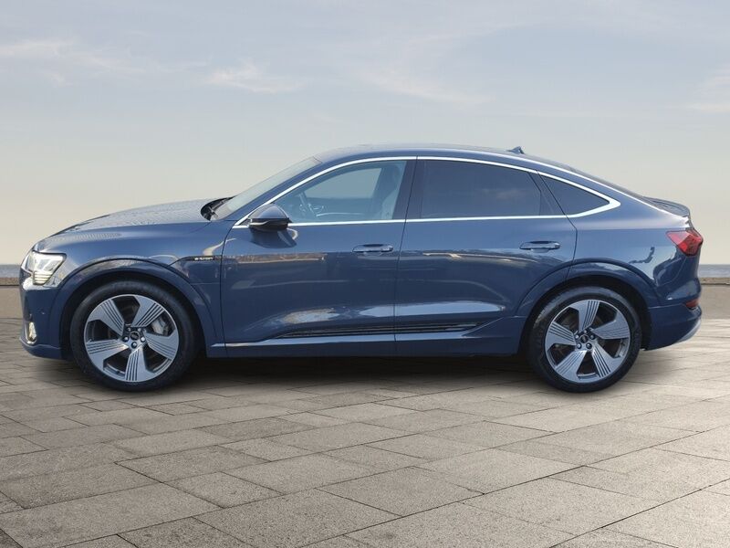 More views of Audi e-tron