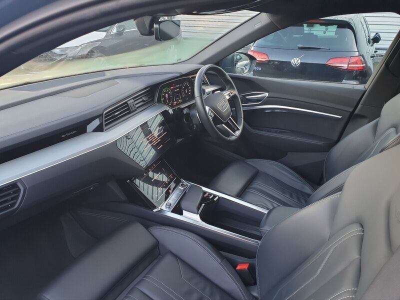 More views of Audi e-tron