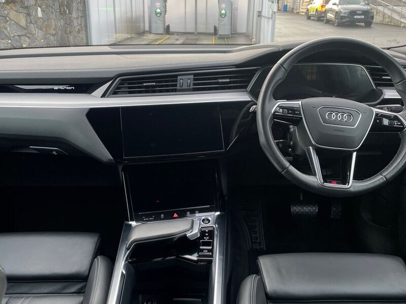 More views of Audi e-tron