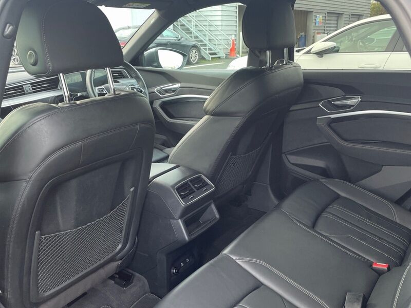 More views of Audi e-tron