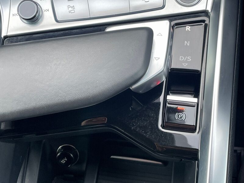 More views of Audi e-tron