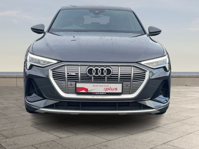 More views of Audi e-tron