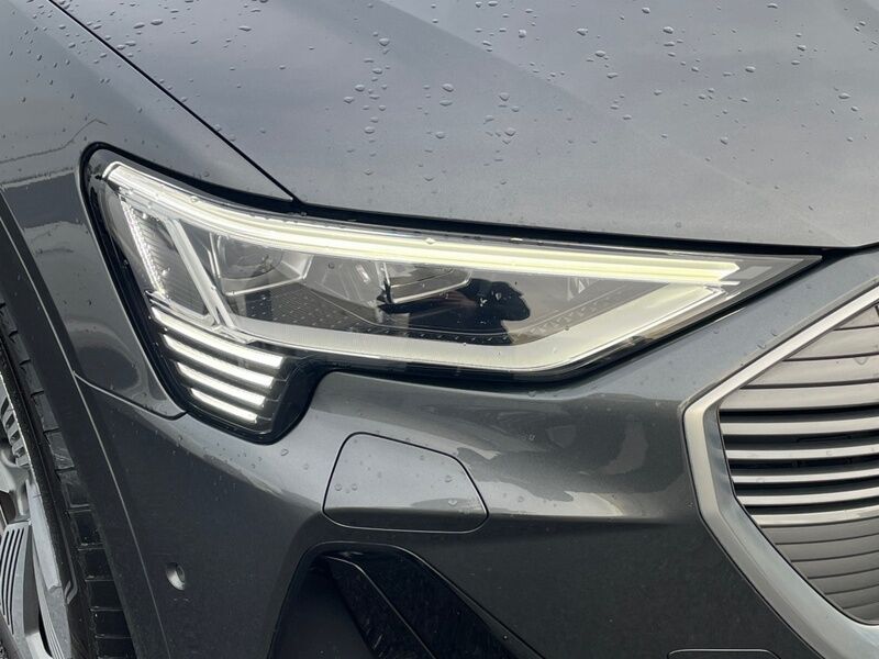 More views of Audi e-tron