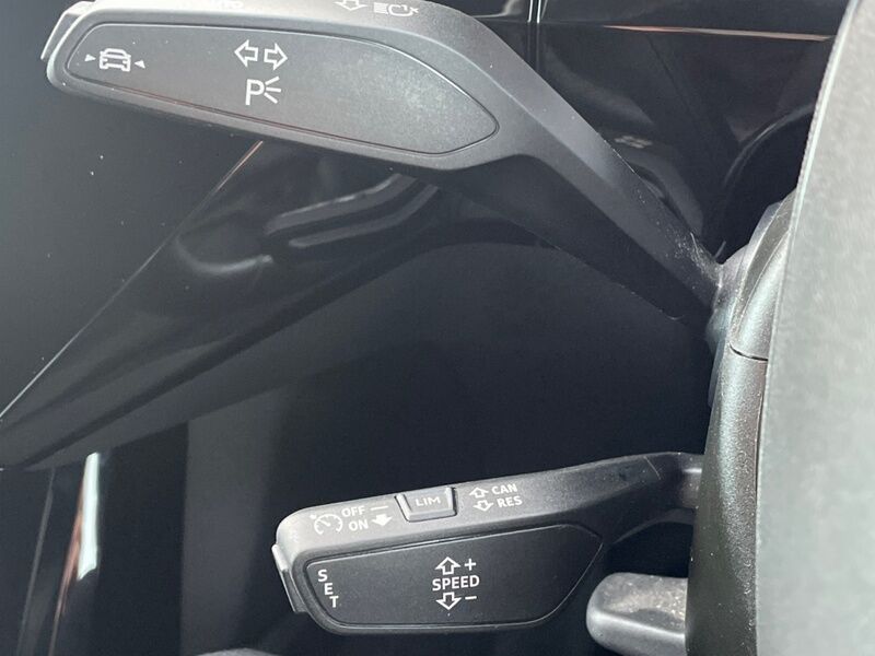 More views of Audi e-tron