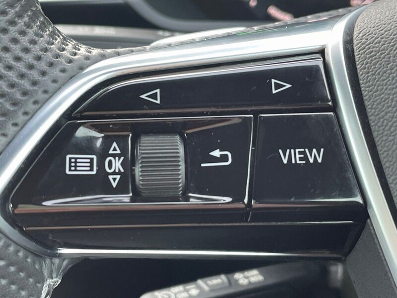 More views of Audi e-tron