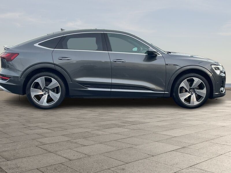 More views of Audi e-tron