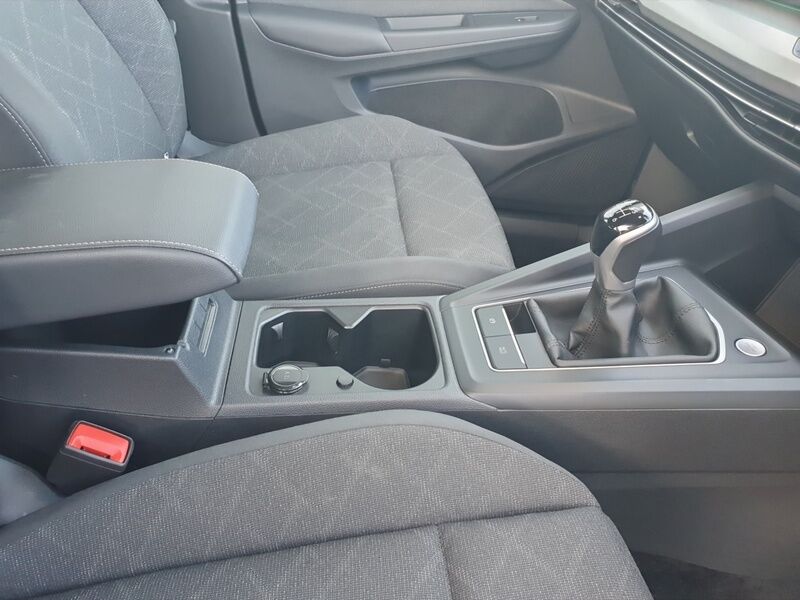 More views of Volkswagen Golf