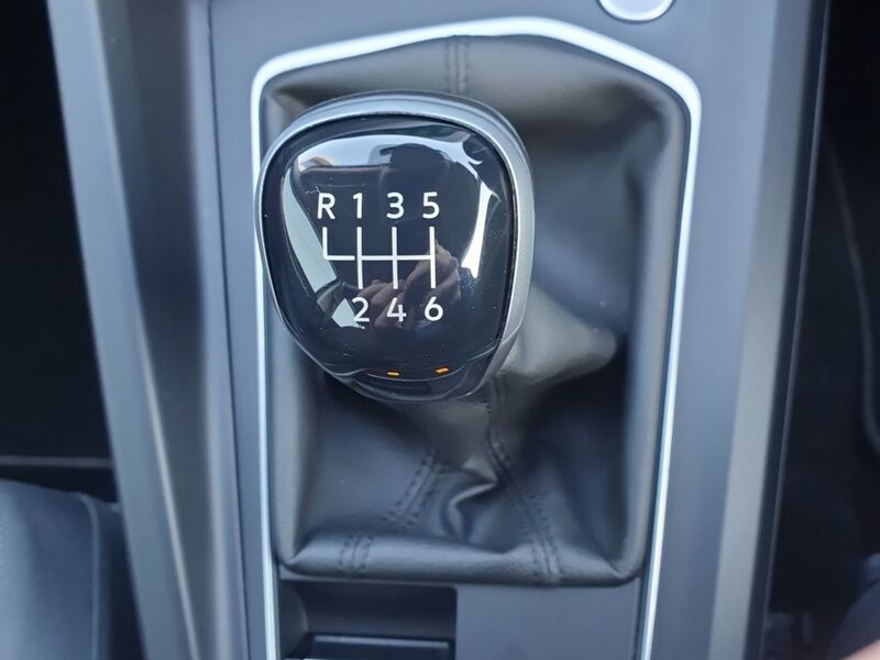 More views of Volkswagen Golf