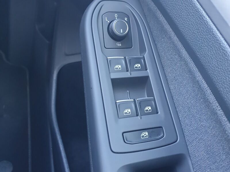 More views of Volkswagen Golf