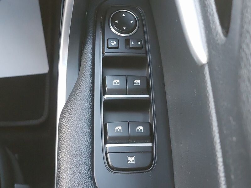 More views of Kia Ceed