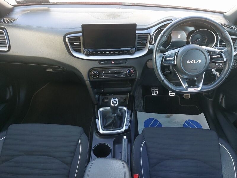 More views of Kia Ceed