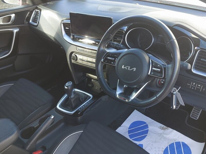 More views of Kia Ceed