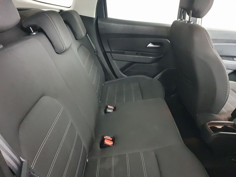 More views of Dacia Duster