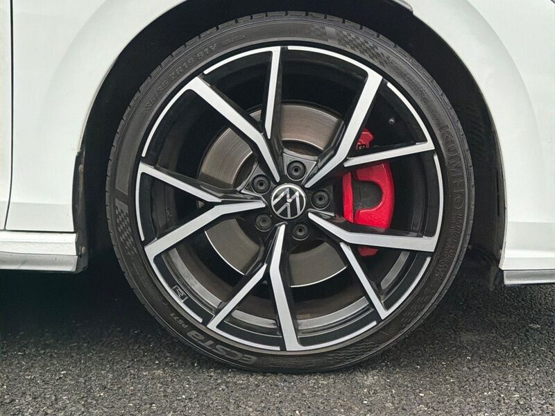 More views of Volkswagen Golf