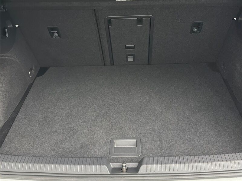 More views of Volkswagen Golf