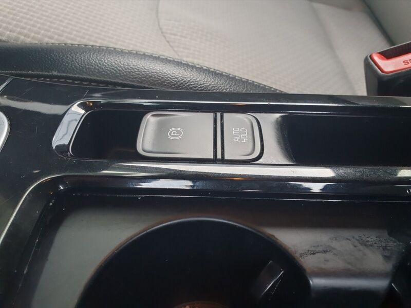 More views of Kia XCeed