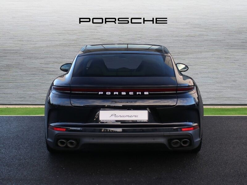 More views of Porsche Panamera