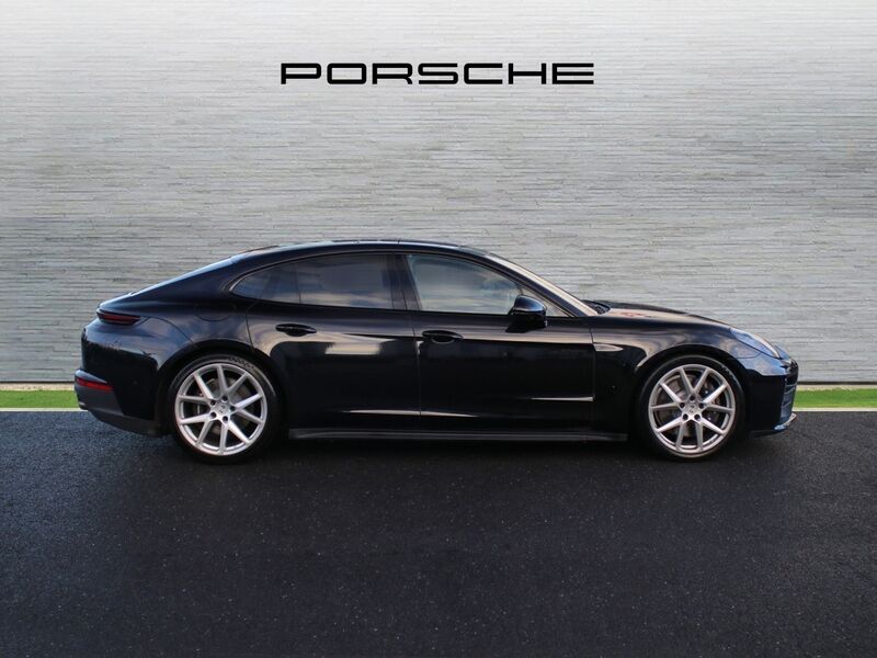 More views of Porsche Panamera