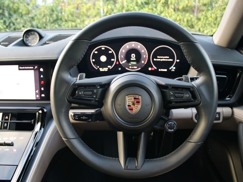 More views of Porsche Panamera