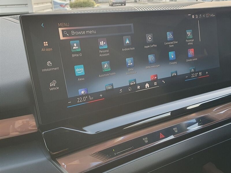 More views of BMW i5