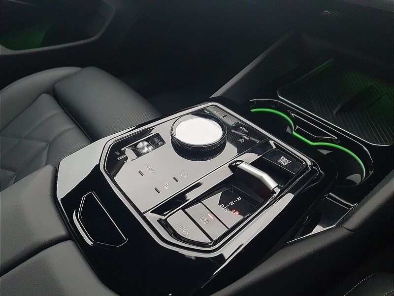 More views of BMW 5-Series