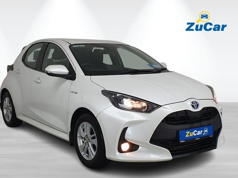 More views of Toyota Yaris