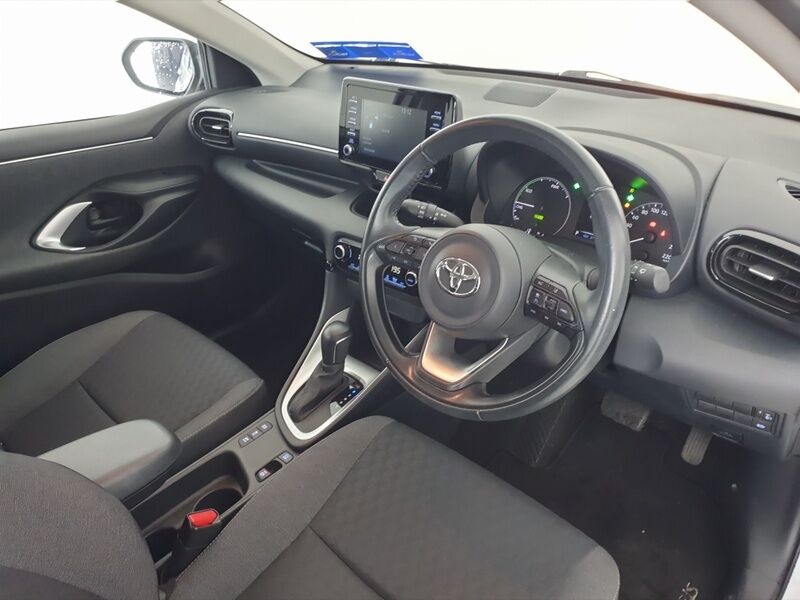 More views of Toyota Yaris