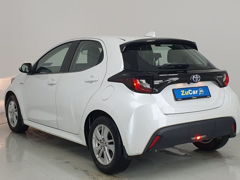 More views of Toyota Yaris