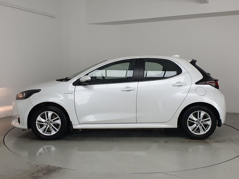 More views of Toyota Yaris