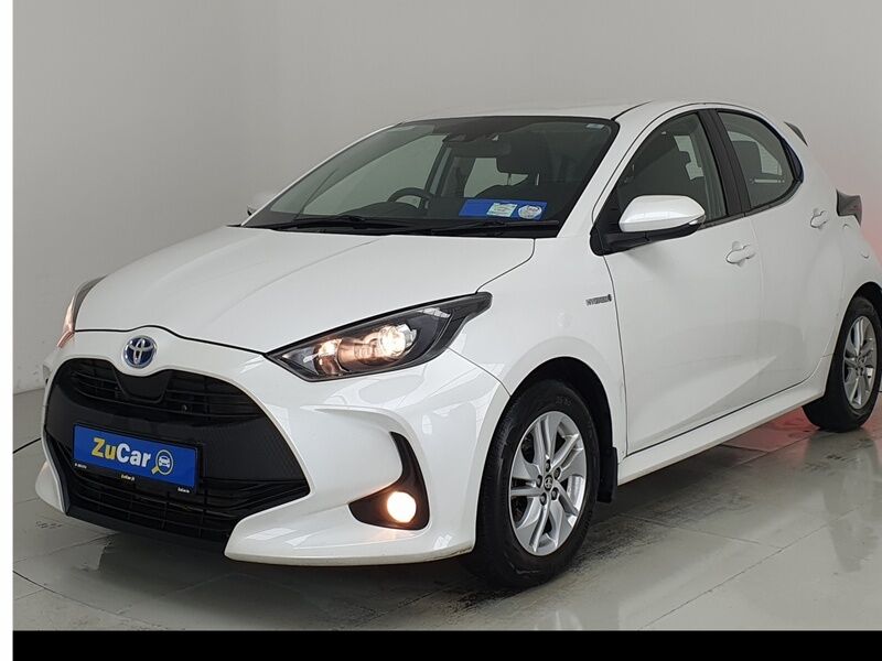 More views of Toyota Yaris