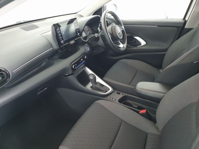 More views of Toyota Yaris