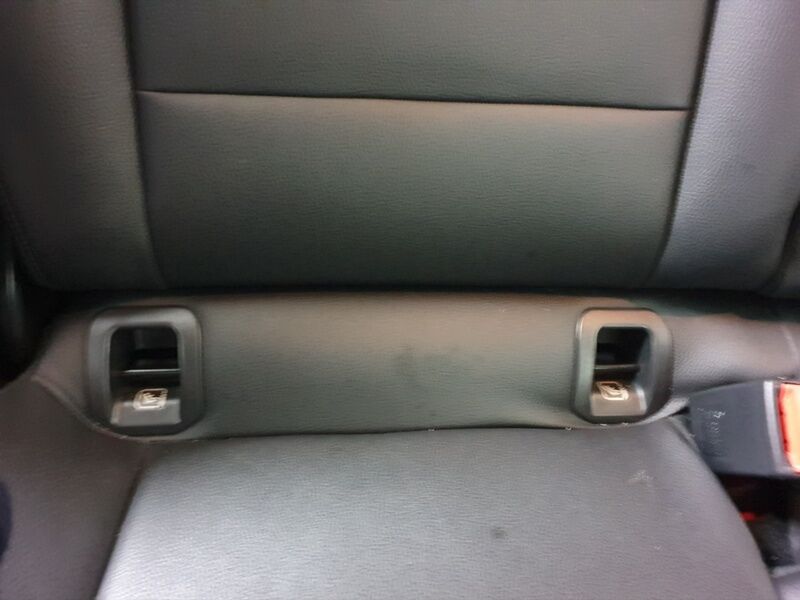 More views of Mercedes-Benz CLA