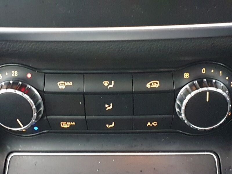 More views of Mercedes-Benz CLA