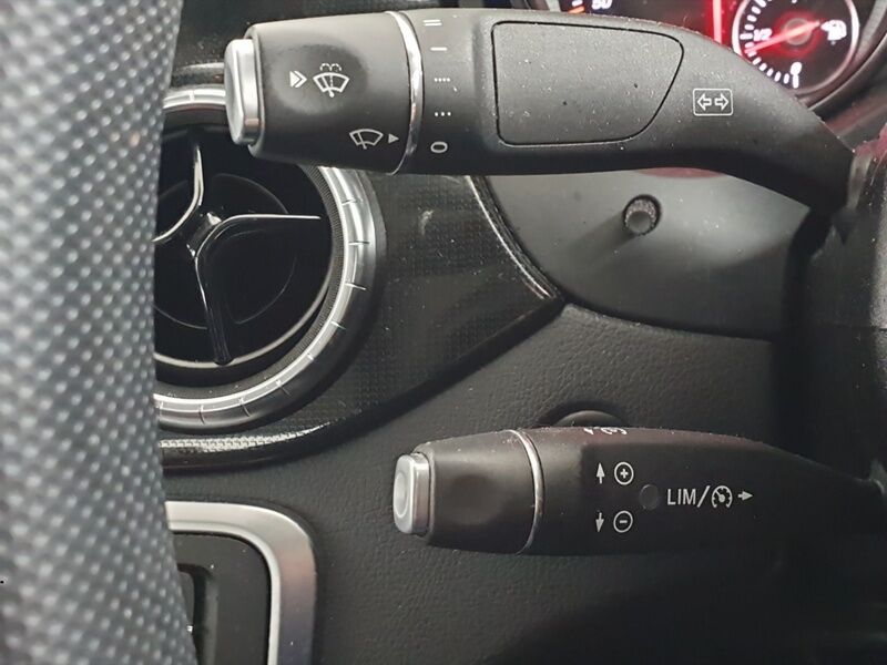 More views of Mercedes-Benz CLA